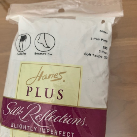 15 Pair Bundle of Panty Hose (various colors/brands) - Picture 9 of 10